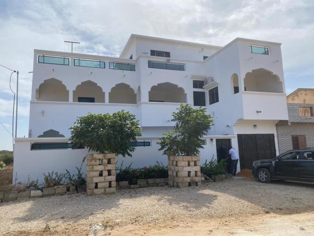 La Baraka, Extravagant Villa For 8 With Pool In Saly Gandigal Kültér fotó