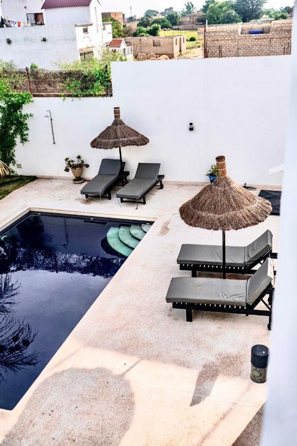 La Baraka, Extravagant Villa For 8 With Pool In Saly Gandigal Kültér fotó