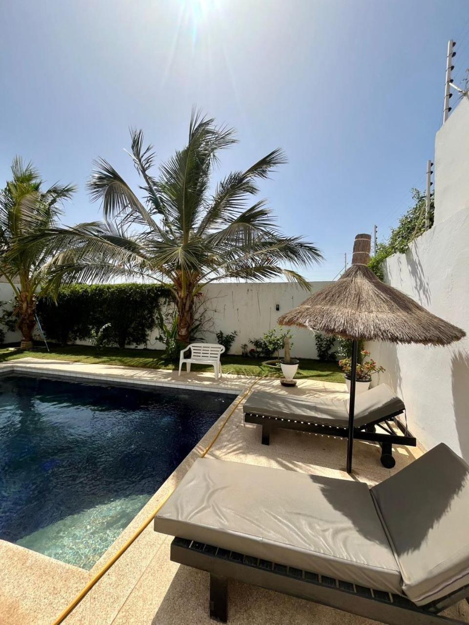 La Baraka, Extravagant Villa For 8 With Pool In Saly Gandigal Kültér fotó